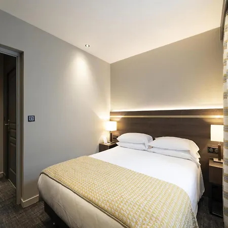Bristol 3*