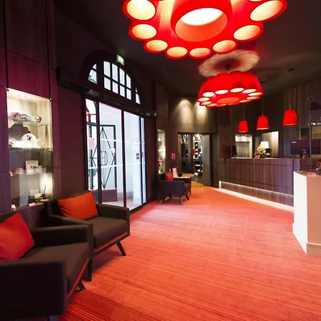 Bristol Hotel 3*