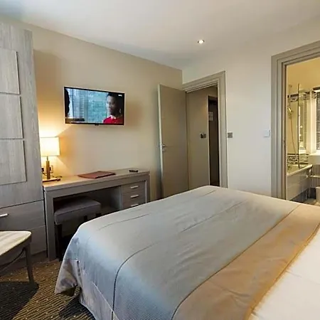 Bristol Hotel
